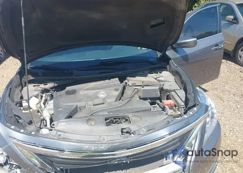 2015 Nissan Altima 2.5/2.5 S/2.5 Sl/2.5 Sv из США, поврежденный, VIN 1N4AL3AP0FC457946